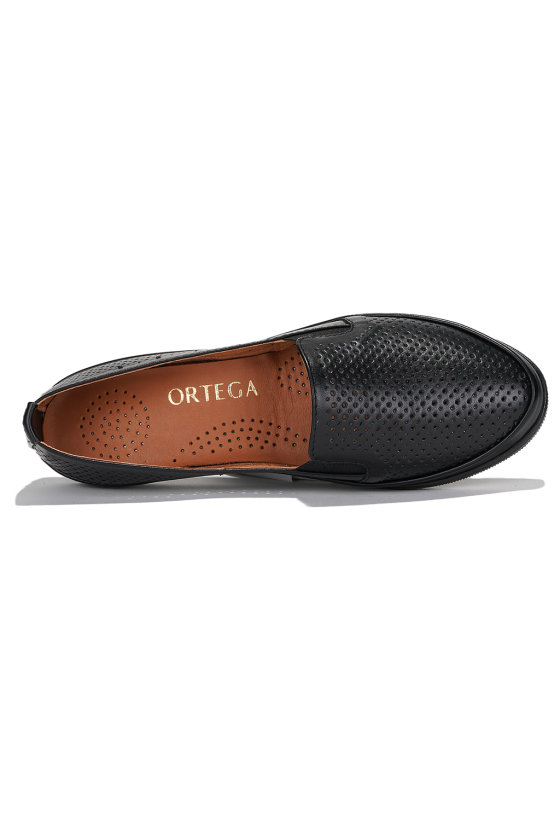 Слипоны женские кожаные ORTEGA <span>OG22958_2</span>