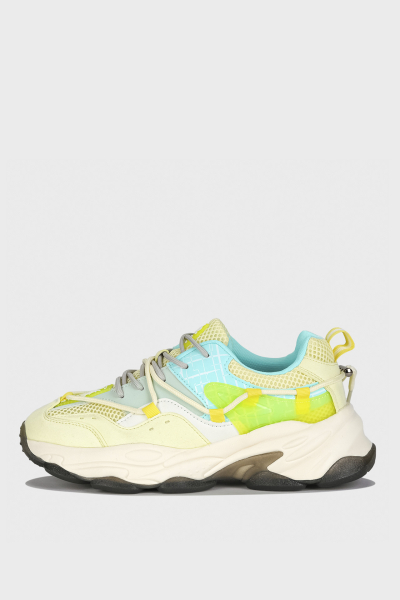 Кроссовки