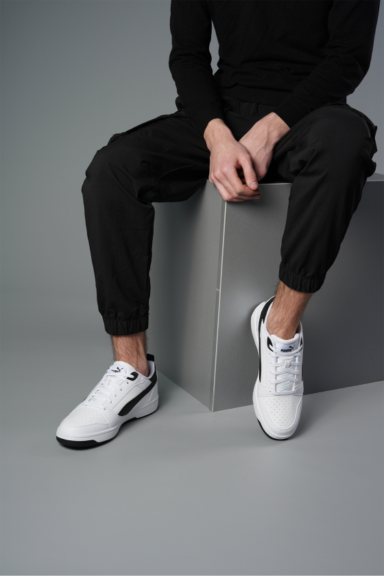 Кеди чоловічі Puma Rebound V6 Low Sneakers <span>392328_02</span>
