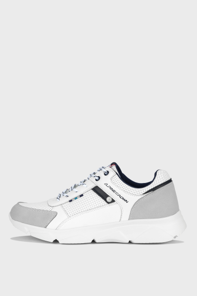 Кроссовки