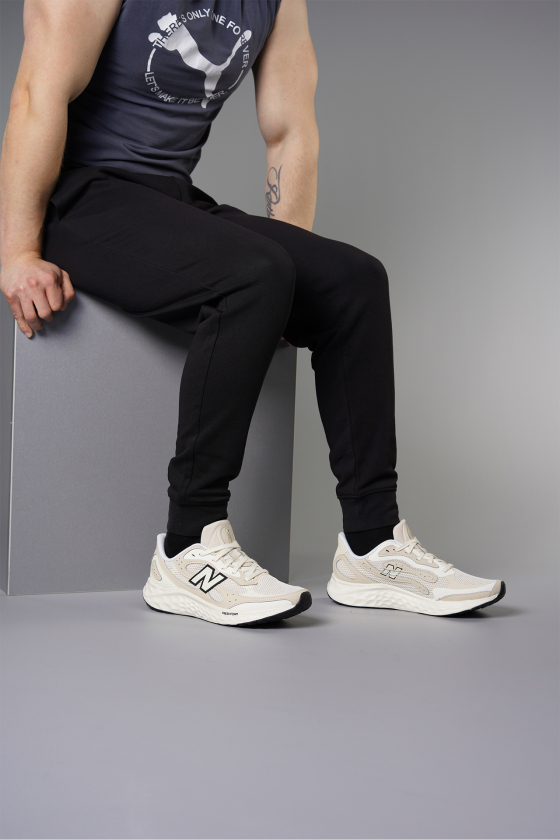 Кроссовки мужские New Balance Arishi V4 Tiralux <span>MARISTC4</span>