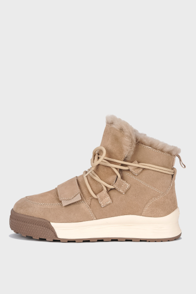 Уггі