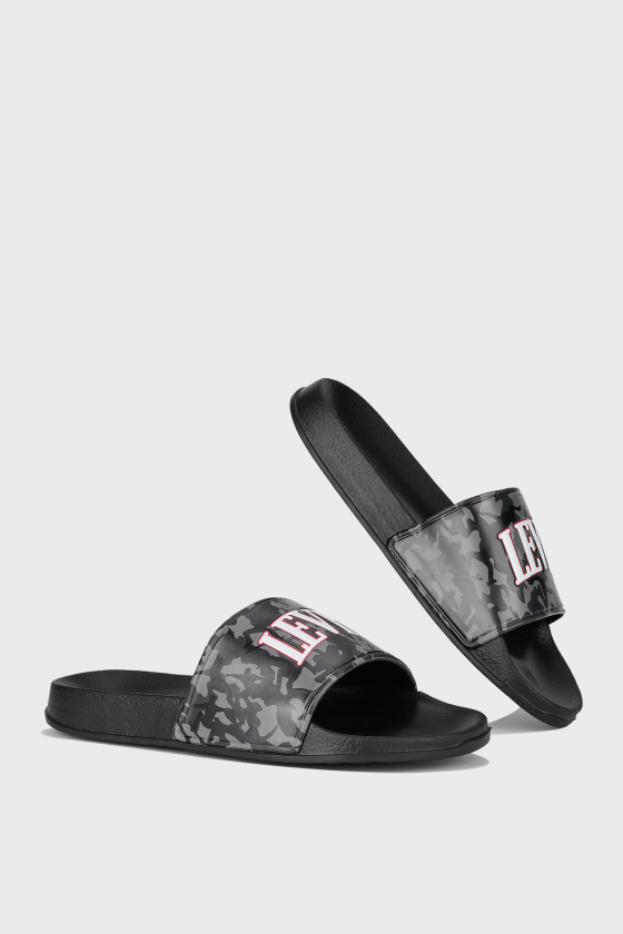 Шльопанці жіночі Levis Pool S <span>VPOL0251S_2303</span>
